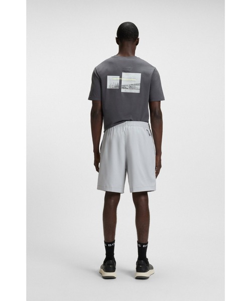 BOSS（ボス）の「モイスチャーウィッキング ショートパンツ 4WAYストレッチ（その他パンツ・メンズ・ライトグレー・L/XL/M/XXL/XXXL）」の3枚目の写真