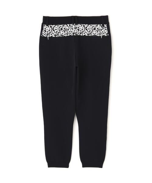【PGG】【直営店舗&公式オンライン限定】ジャガードポリエステルヤーンmmニットパンツ ＜ロゴ総柄＞