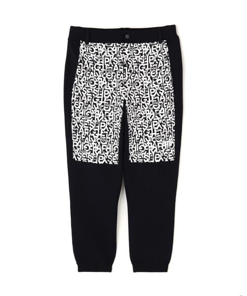 【PGG】【直営店舗&公式オンライン限定】ジャガードポリエステルヤーンmmニットパンツ ＜ロゴ総柄＞