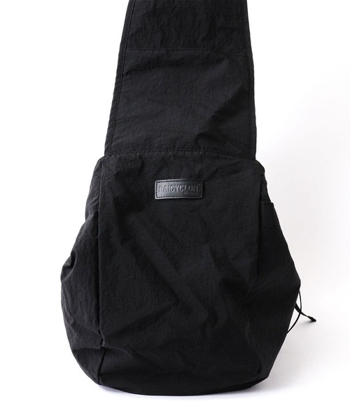 BAICYCLON by Bagjack（バイシクロン バイ バグジャック）の「【BAICYCLON by bagjack】BIG SHOULDER BAG（OXFORD HEAVY WASHER）（ショルダーバッグ・メンズ・ブラック・FREE）」の4枚目の写真