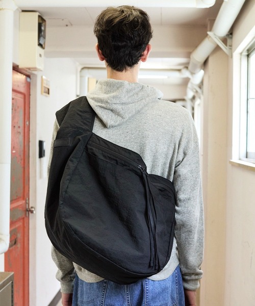 BAICYCLON by Bagjack（バイシクロン バイ バグジャック）の「【BAICYCLON by bagjack】BIG SHOULDER BAG（OXFORD HEAVY WASHER）（ショルダーバッグ・メンズ・ブラック・FREE）」の16枚目の写真