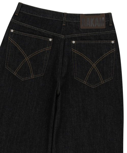 AAKAM（アーカム）の「Oblique Button Denim Pants (Black)（デニムパンツ・レディース・その他・1/2）」の17枚目の写真