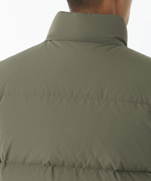 MUSINSA STANDARD（ムシンサスタンダード）の「ダウンプファーパディングベスト [カーキ]（ダウンベスト・メンズ・その他・MEDIUM/LARGE/X-LARGE/XX-LARGE）」の5枚目の写真