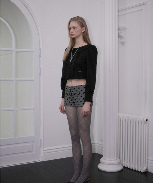 ROSEFRANTZ（ロゼフランツ）の「Lace Frill Crop Blouse [Black]（シャツ/ブラウス・レディース・ブラック・SMALL/MEDIUM）」の2枚目の写真