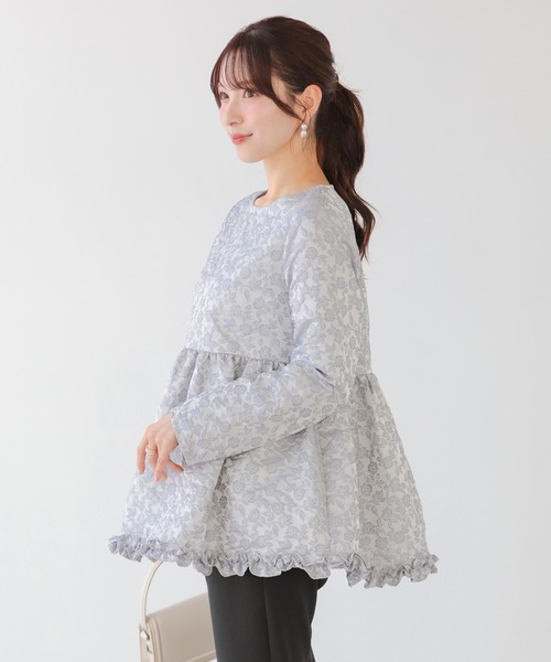 Fit more(フィットモア)の「フラワージャガード裾フリルトップス(その他トップス・レディース・グレー/ホワイト/ピンク・FREE)」の9枚目の写真