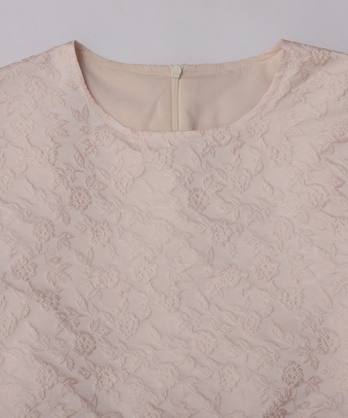 フラワージャガード裾フリルトップス（その他トップス）｜Fit more