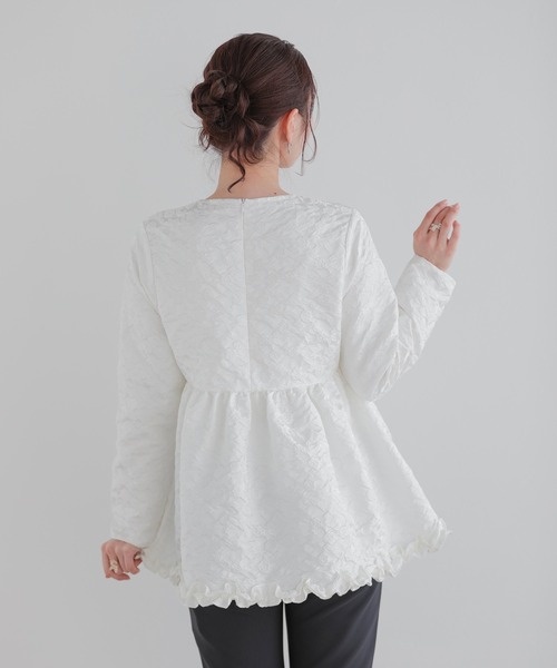 Fit more(フィットモア)の「フラワージャガード裾フリルトップス(その他トップス・レディース・グレー/ホワイト/ピンク・FREE)」の13枚目の写真