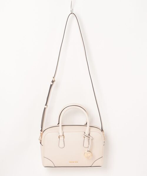 MICHAEL KORS(マイケルコース)の「THOMPSON ぺブルレザー ダッフル サッチェル ミディアム(ハンドバッグ・レディース・ベージュ系・FREE)」の1枚目の写真