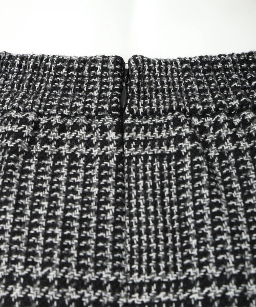 JUSGLITTY(ジャスグリッティー)の「フレアミディスカート(スカート・レディース・ブラックミックス・0/1/2)」の16枚目の写真