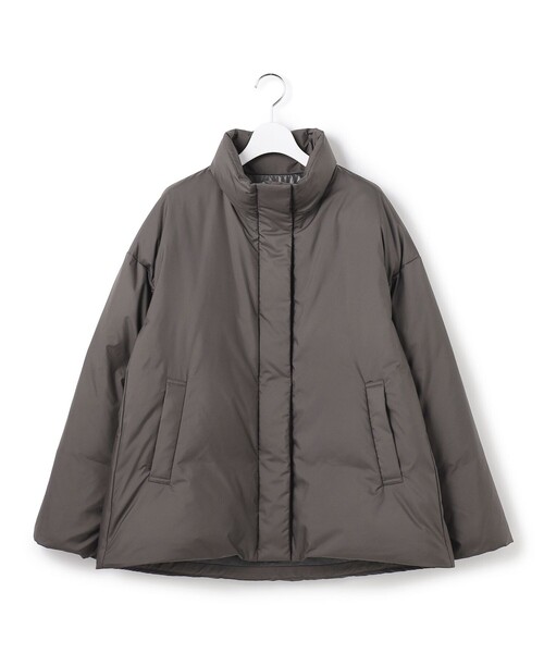 23区 L(ニジュウサンクオオキイサイズ)の「【WEB&一部店舗限定】ステッチレス フーデット ダウン(ダウンジャケット/コート・レディース・グレー系/アイボリー系/ブラック系/ベージュ系/ライトグレー系・46/44)」の15枚目の写真