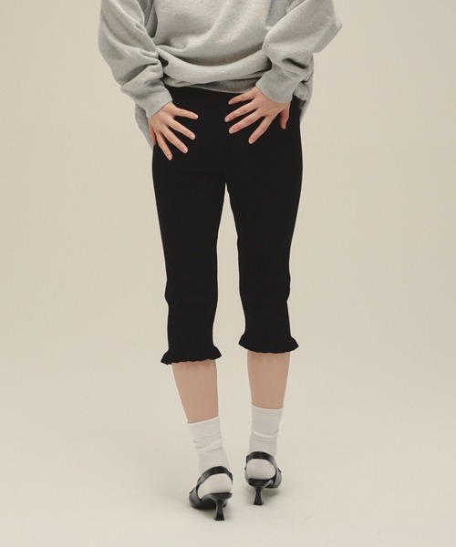 eL（エル）の「【eL】14G Capri Pants/638048（その他パンツ・レディース・グレー/ブラック・FREE）」の4枚目の写真