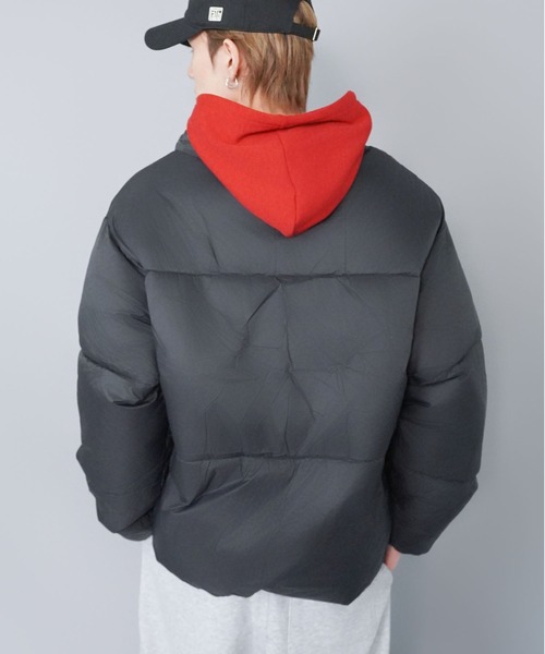 SPINNS（スピンズ）の「中綿フェイクダウンジャケット/短丈アレンジ可能/ユニセックス（ダウンジャケット/コート・メンズ・ブラック/グレイッシュベージュ・L/M）」の21枚目の写真