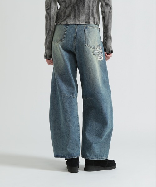 AVIREX（アヴィレックス）の「WAPPEN BARREL LEG DENIM PANTS（デニムパンツ・レディース・インディゴブルー/ブルー系その他/ピンク・S/M）」の20枚目の写真