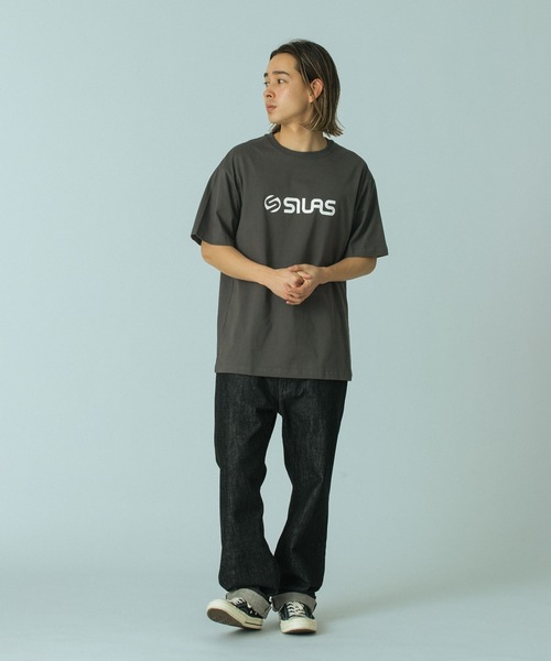SILAS（サイラス）の「LOGO S/S TEE（Tシャツ/カットソー・メンズ・ブラック/ホワイト/ブラウン/チャコール・M/L/XL）」の14枚目の写真