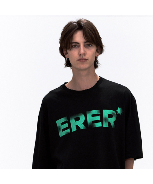 ERER（エルエル）の「[UN] ERER ネオングラフィティ Tシャツ ブラック（Tシャツ/カットソー・レディース・ブラック・4/3/1/2）」の6枚目の写真