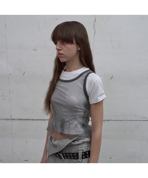 LCDC TM(エルシーディーシーティーエム)の「SHEER FRILL KNIT TOP (GREY)(ニット/セーター・レディース・ライトグレー・SMALL)」の5枚目の写真
