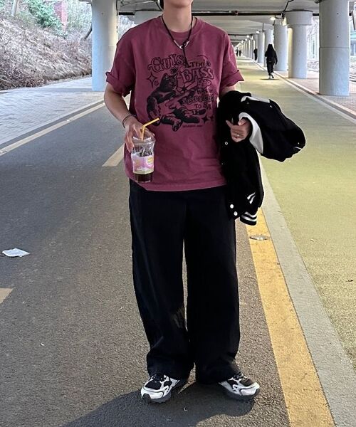 MOZMOZ(モズモズ)の「サムシングベース オーバーサイズ ピグメント 半袖Tシャツ チャコール(Tシャツ/カットソー・レディース・その他・M/XL/XXL)」の17枚目の写真