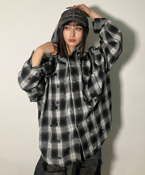 A'gem（エージェム）の「A'GEM/9 × .kom 『A'gem/エージェム』ダメージフードチャックシャツ（シャツ/ブラウス・メンズ・ピンク/ブラック・FREE）」の4枚目の写真