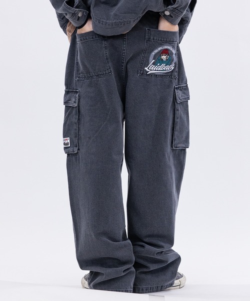 Red Cap Girl（レッドキャプガール）の「【a-r】〔RedCapGirl/レッドキャップガール〕ポケットデザイン ワイドカーゴパンツ（デニムパンツ・メンズ・スミクロ/ブラック/ブルー・LARGE/MEDIUM）」の2枚目の写真