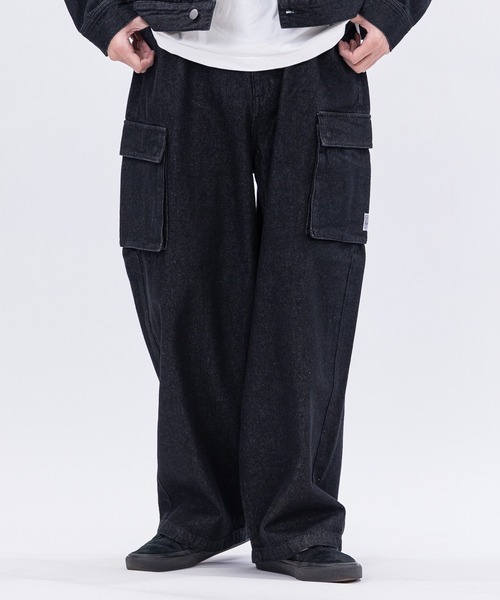 Red Cap Girl（レッドキャプガール）の「【a-r】〔RedCapGirl/レッドキャップガール〕ポケットデザイン ワイドカーゴパンツ（デニムパンツ・メンズ・スミクロ/ブラック/ブルー・LARGE/MEDIUM）」の4枚目の写真