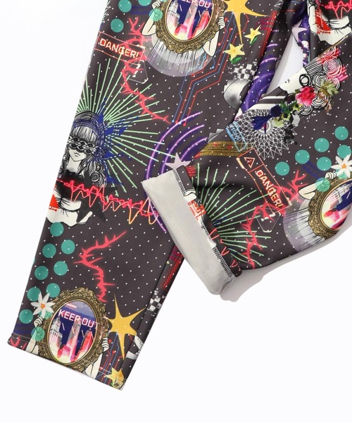 ScoLar（スカラー）の「153720：ダークメルヘン風 3柄展開ボンディングパンツ（その他パンツ・レディース・チャコールグレー/ブラック/グリーン・M）」の17枚目の写真