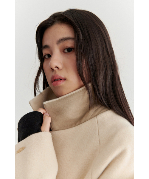Yuje（ユジェ）の「ANGORA RAGLAN COAT (2color)（チェスターコート・レディース・ブラック/Cream・FREE）」の10枚目の写真