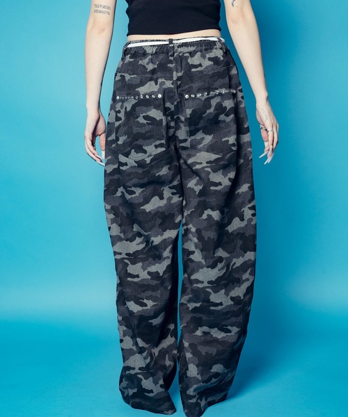 Subciety(サブサエティ)の「【WOMENS】Camouflage baggy pants(その他パンツ・レディース・カーキ/ブラック・FREE)」の6枚目の写真