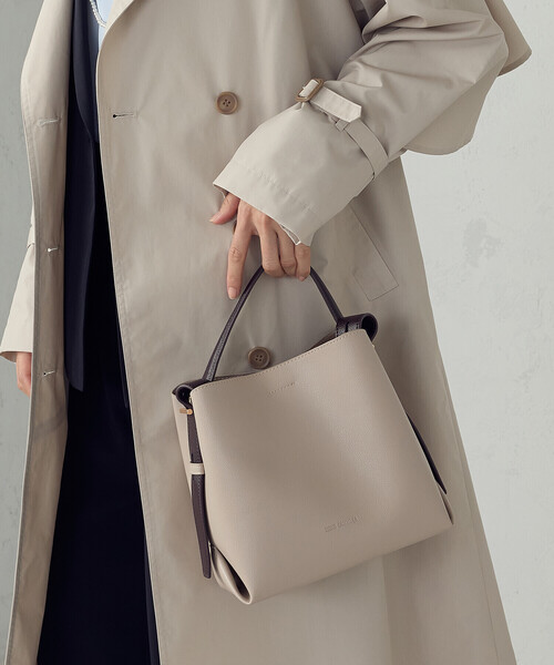 MONO COMME CA(モノコムサ)の「2WAY ワンショルダー(ショルダーバッグ・レディース・ベージュ/ブラック/グレー・FREE)」の10枚目の写真