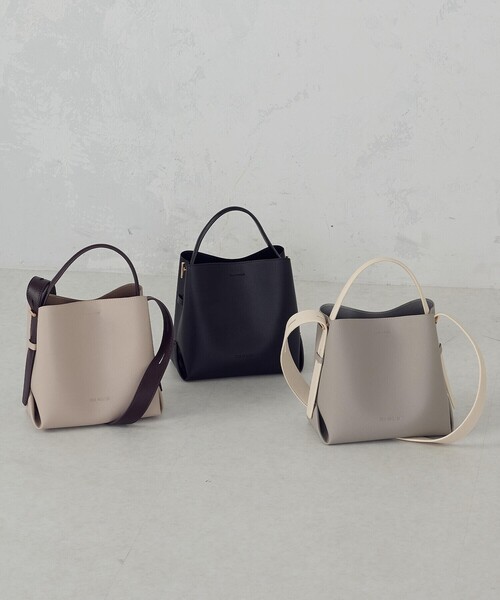 MONO COMME CA(モノコムサ)の「2WAY ワンショルダー(ショルダーバッグ・レディース・ベージュ/ブラック/グレー・FREE)」の11枚目の写真