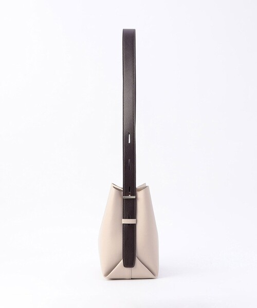 MONO COMME CA(モノコムサ)の「2WAY ワンショルダー(ショルダーバッグ・レディース・ベージュ/ブラック/グレー・FREE)」の18枚目の写真