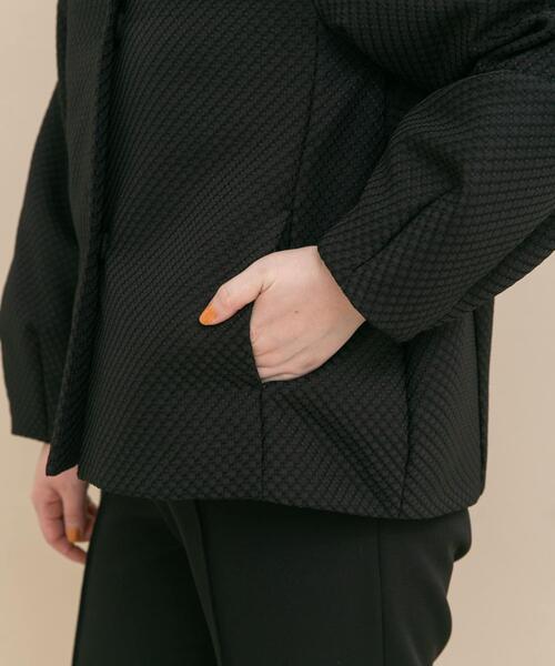 URBAN RESEARCH ROSSO WOMEN(アーバンリサーチ ロッソ)の「『WEB/一部店舗限定』中綿ジャガードジャケット(ダウンジャケット/コート・レディース・ブラック・FREE)」の13枚目の写真