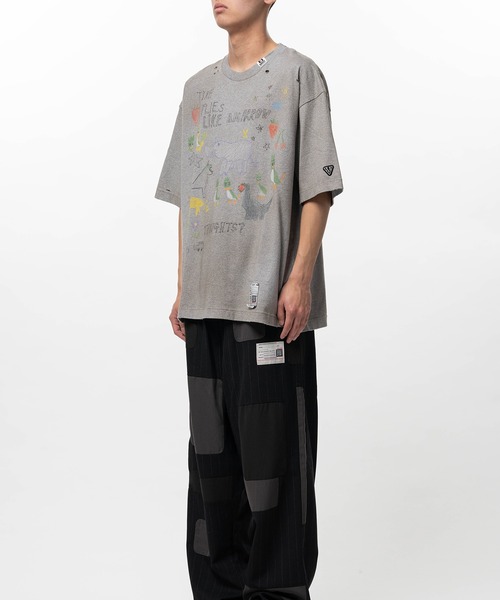 Maison MIHARA YASUHIRO(メゾンミハラヤスヒロ)の「Kids Doodle Printed T-shirt(Tシャツ/カットソー・メンズ・ホワイト/ブラック/グレー・44/48/46)」の16枚目の写真