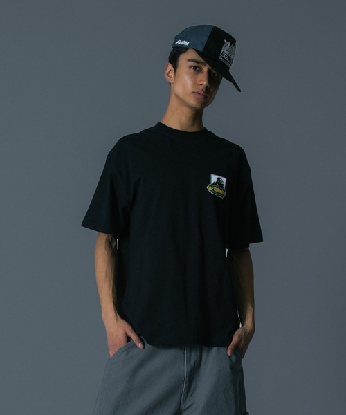 AFTERMATH(アフターマス)の「XLARGE×AFTERMATH S/S TEE(Tシャツ/カットソー・メンズ・ホワイト/ブラック・XL/L/M/S)」の10枚目の写真