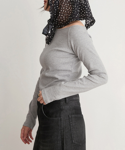 IENA LA BOUCLE（イエナラブークル）の「IENA LA BOUCLE コンパクトベアボートネックカット（Tシャツ/カットソー・レディース・ブラック/グレー/ホワイト・FREE）」の8枚目の写真