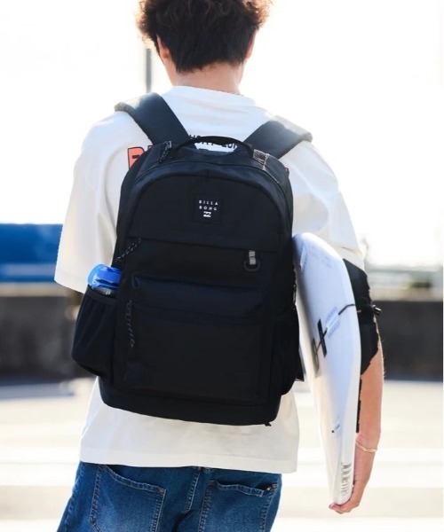 BILLABONG(ビラボン)の「BILLABONG/ビラボン バックパック レインカバー付き 30L BG011942(バックパック/リュック・メンズ・ブラック×ホワイト/ブラック×ブラック/ブラック×パープル/ブラック×ブルー・FREE)」の4枚目の写真