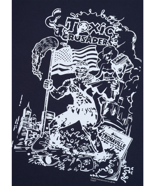MEDICOM TOY（メディコムトイ）の「MLE × The Toxic Crusaders "FLAG" TEE（Tシャツ/カットソー・メンズ・ブラック/バーガンディー/ネイビー・SMALL/MEDIUM/LARGE/X-LARGE）」の5枚目の写真
