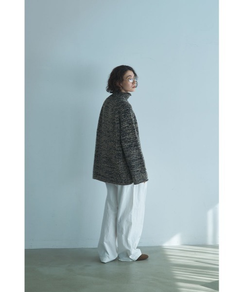 marjour（マージュール）の「MELANGE BOTTLE NECK KNIT（ニット/セーター・レディース・モカ・M）」の13枚目の写真