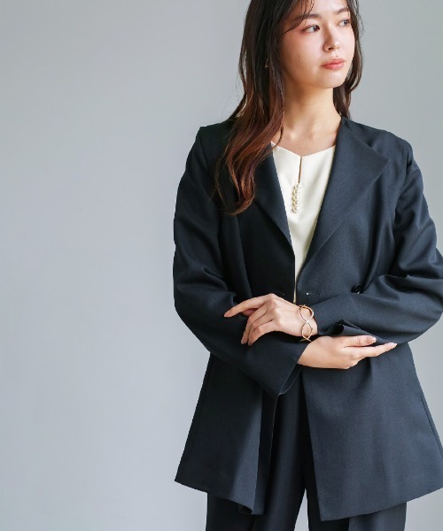 White Collection(ホワイトコレクション)の「【 コーデ自在 】 ライトモククロス・2WAYダブルジャケット(テーラードジャケット・レディース・グレイッシュベージュ/グレー/ネイビー・L/M/S)」の12枚目の写真