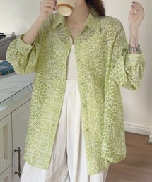フラワーデザイン刺繍シャツ