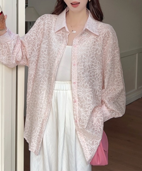 ReRe(リリ)の「フラワーデザイン刺繍シャツ(シャツ/ブラウス・レディース・ブラック/ブルー/グレー/グリーン/ピンク/ホワイト・FREE)」の13枚目の写真