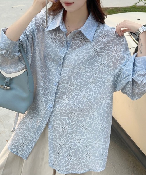 ReRe(リリ)の「フラワーデザイン刺繍シャツ(シャツ/ブラウス・レディース・ブラック/ブルー/グレー/グリーン/ピンク/ホワイト・FREE)」の14枚目の写真