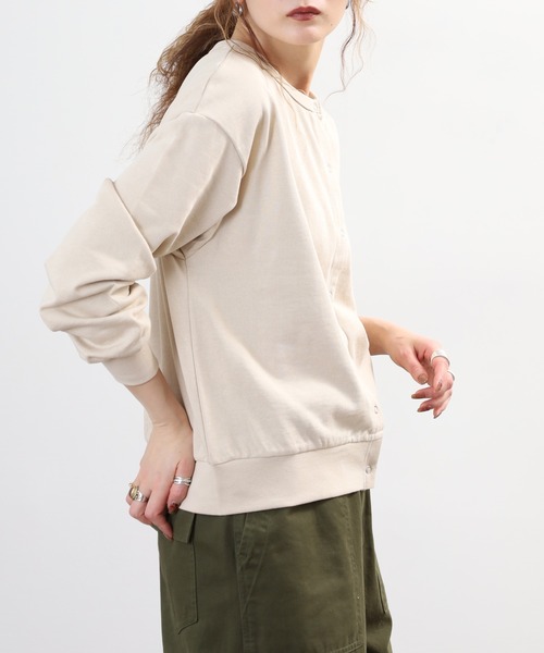 atONE（アットワン）の「ミニ裏毛 長袖カーディガン（カーディガン/ボレロ・レディース・ライトベージュ/チャコールグレー/キャメル/ブラック・LL～3L/4L～5L/M～Ｌ）」の22枚目の写真