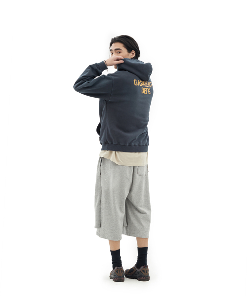 DEFGARMENTS（デフグラメンツ）の「CRACK LOGO SWEAT HOOD [NAVY]（パーカー・レディース・その他・MEDIUM/LARGE）」の2枚目の写真