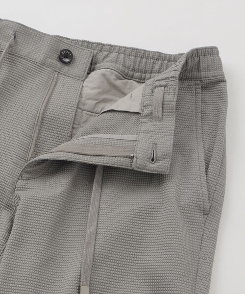 EPOCA UOMO(エポカウォモ)の「*Safari5月号掲載*ミニワッフルジャージーパンツ(その他パンツ・メンズ・ベージュ系その他/ブラック・46/48)」の10枚目の写真