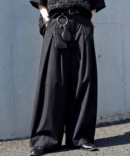 antiqua（アンティカ）の「ワイド ロング タックパンツ（その他パンツ・レディース・ブラック/ホワイト系その他/ホワイト・LARGE/MEDIUM）」の3枚目の写真