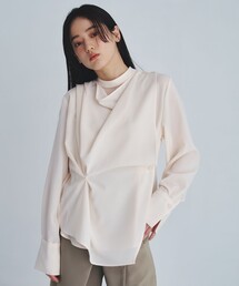 UNITED TOKYO | タックドレープシェイプブラウス(シャツ/ブラウス)