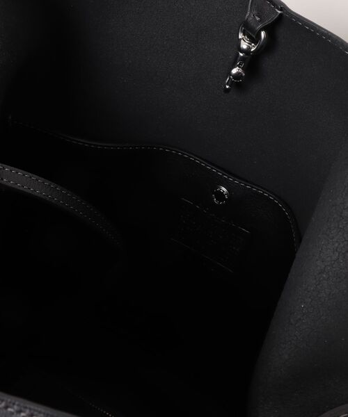 COACH（コーチ）の「ブリーカー バケット バッグ 36（ショルダーバッグ・メンズ・ブラック系その他・ONE）」の9枚目の写真