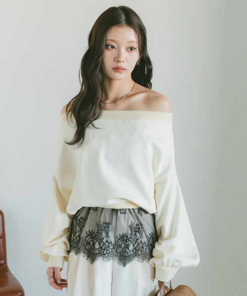 VANNIE U(ヴァニーユー)の「裾レース切替キャミ / カップ付(キャミソール・レディース・ホワイト/ブラック・FREE)」の11枚目の写真