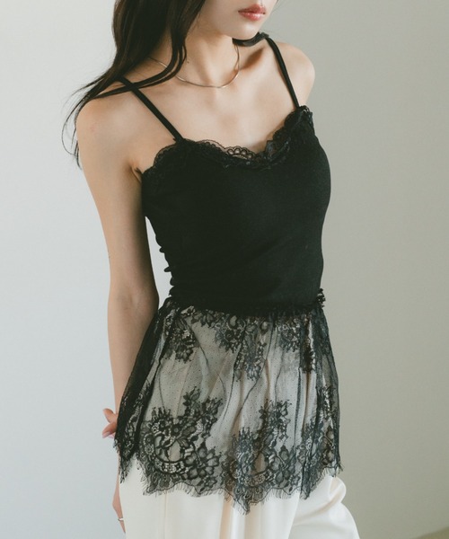VANNIE U(ヴァニーユー)の「裾レース切替キャミ / カップ付(キャミソール・レディース・ホワイト/ブラック・FREE)」の8枚目の写真