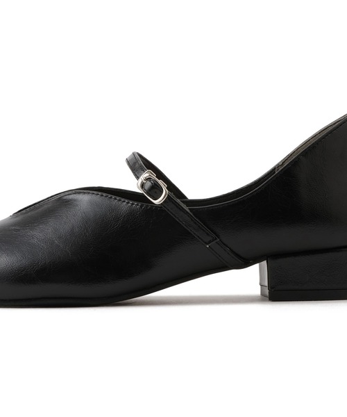 ROPE' PICNIC(ロペピクニック)の「スクエアトゥローヒールストラップシューズ(パンプス・レディース・ブラック/キナリ・24.5/24/23/23.5)」の6枚目の写真